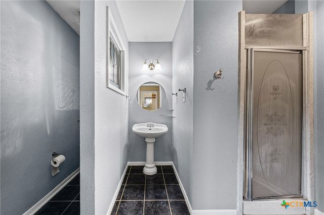 3109 W Avenue R, Temple, TX 76504