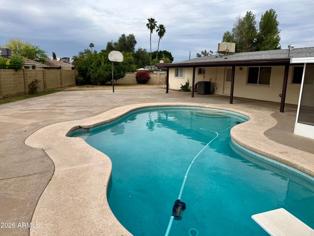 1030 E FAIRFIELD Street, Mesa, AZ 85203