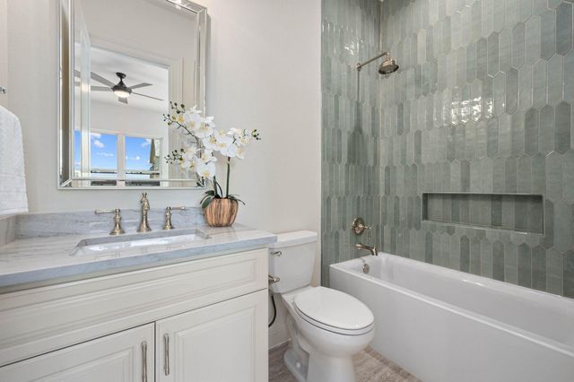 512 Kasen CIR, Liberty Hill, TX 78642