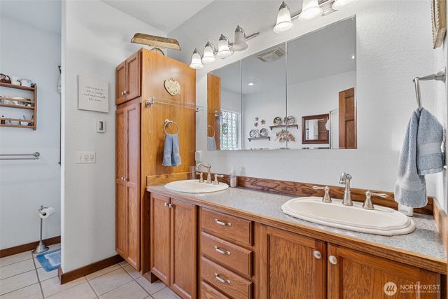 2716 Foron Road, Centralia, WA 98531