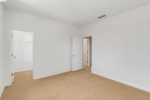 830 Brass Ct, West Sacramento, CA 95691
