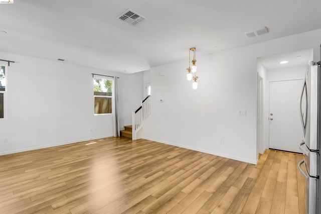 830 Brass Ct, West Sacramento, CA 95691