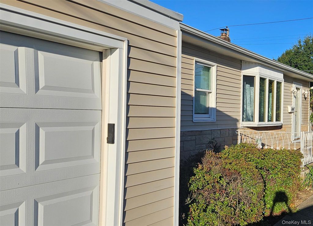 132 Maple Avenue, Bethpage, NY 11714 — exterior