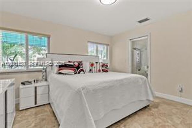 16453 SW 97th Street 0, Miami, FL 33196