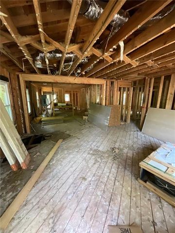 810 CLIFTON SE Road, Atlanta, GA 30316