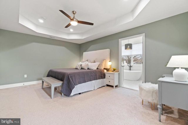 4222 LAMARRE DR, Fairfax, VA 22030