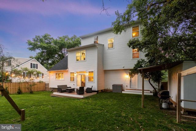 4222 LAMARRE DR, Fairfax, VA 22030