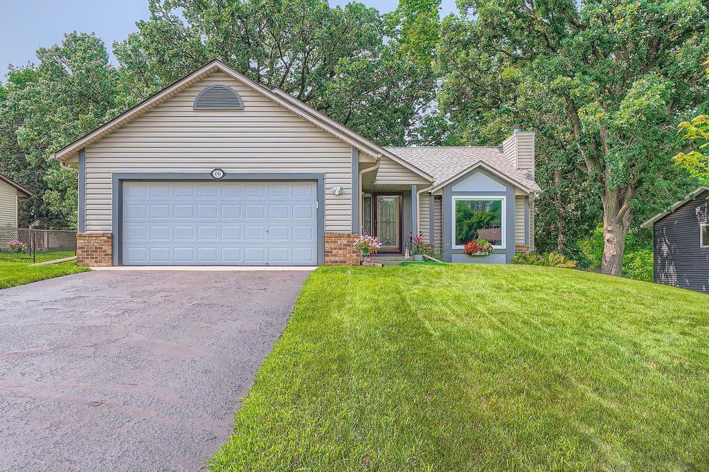 4745 Narvik Drive, Eagan, MN 55122