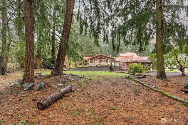 1005 62nd Avenue NE, Tacoma, WA 98422