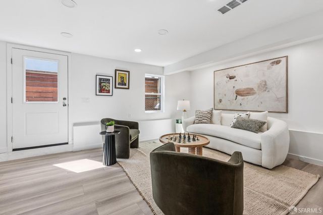 20 Crescent Avenue, San Francisco, CA 94110