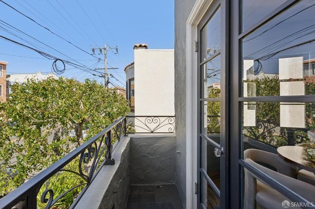 20 Crescent Avenue, San Francisco, CA 94110