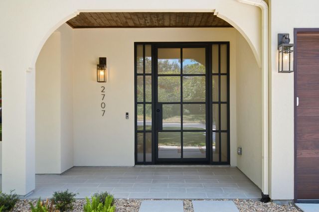 2707 White Horse TRL, Austin, TX 78757