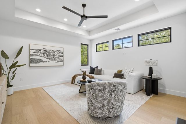 2707 White Horse TRL, Austin, TX 78757