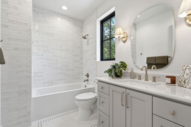 2707 White Horse TRL, Austin, TX 78757