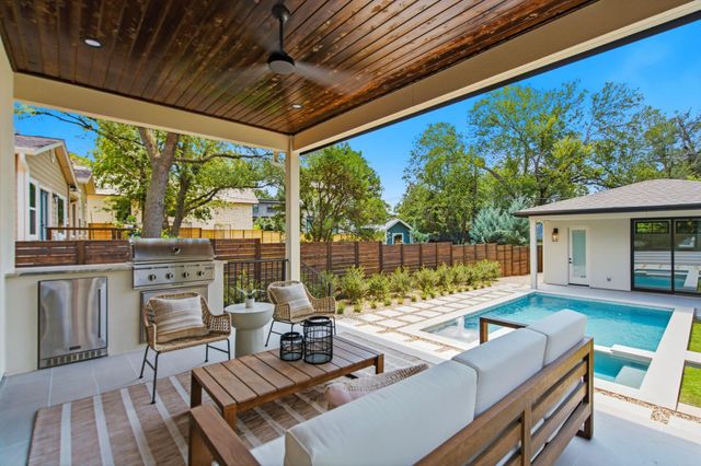 2707 White Horse TRL, Austin, TX 78757