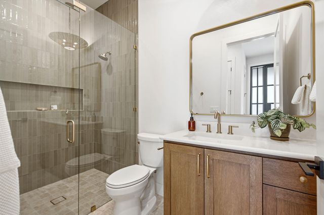 2707 White Horse TRL, Austin, TX 78757