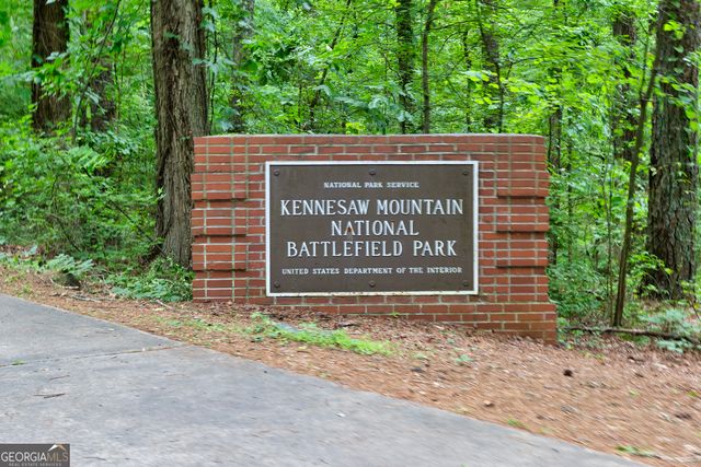 5604 Meadowstone Walk, Kennesaw, GA 30152