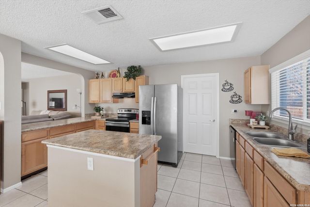 4930 Corian Well, San Antonio, TX 78247