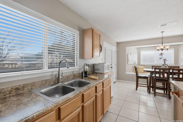 4930 Corian Well, San Antonio, TX 78247