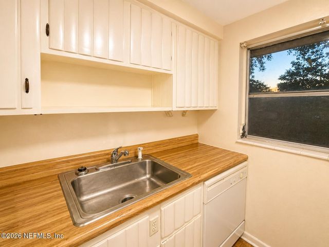 411 BRIGHTON Avenue, Orange Park, FL 32073
