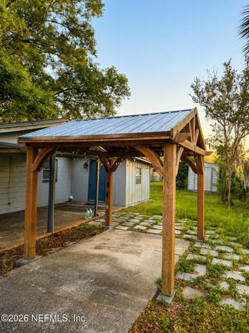 411 BRIGHTON Avenue, Orange Park, FL 32073
