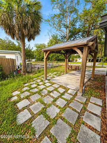 411 BRIGHTON Avenue, Orange Park, FL 32073