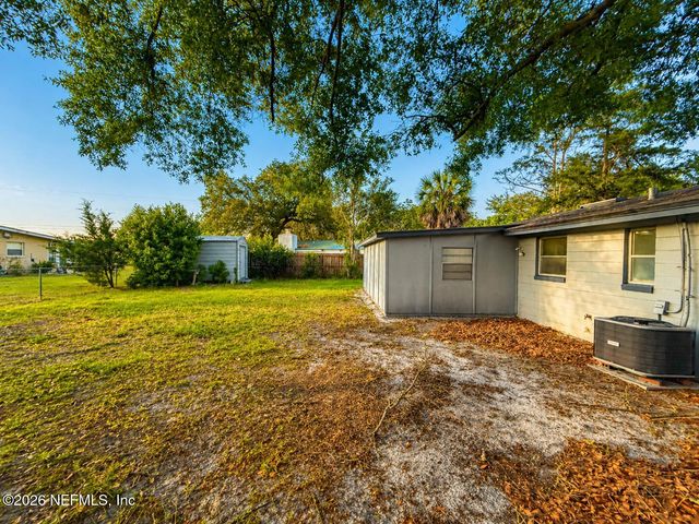 411 BRIGHTON Avenue, Orange Park, FL 32073