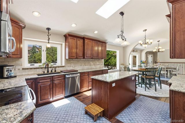 225 Thames Drive, Colorado Springs, CO 80906