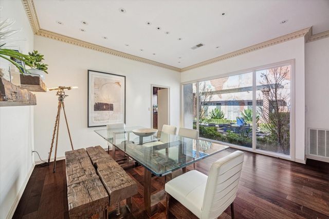 2102 Canongate Drive, Houston, TX 77056