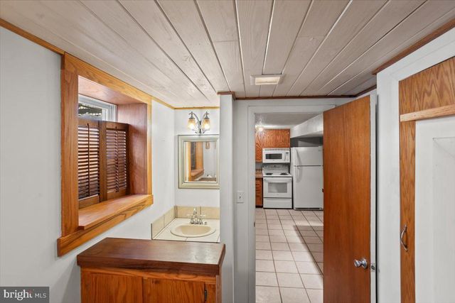 1800 CRANBERRY RD, York Springs, PA 17372