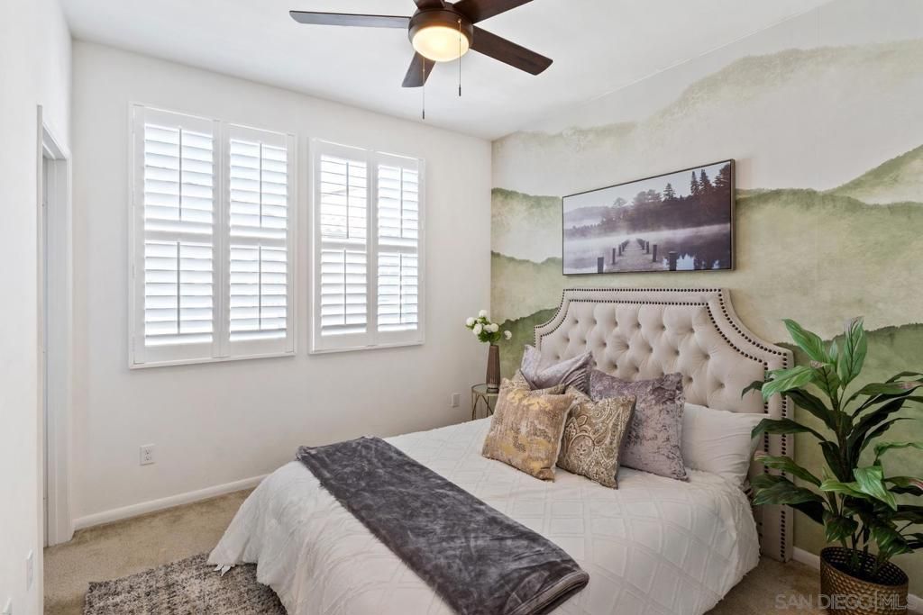 Image 23 of property listing at 2328 Columba Gln, Escondido, CA 92025