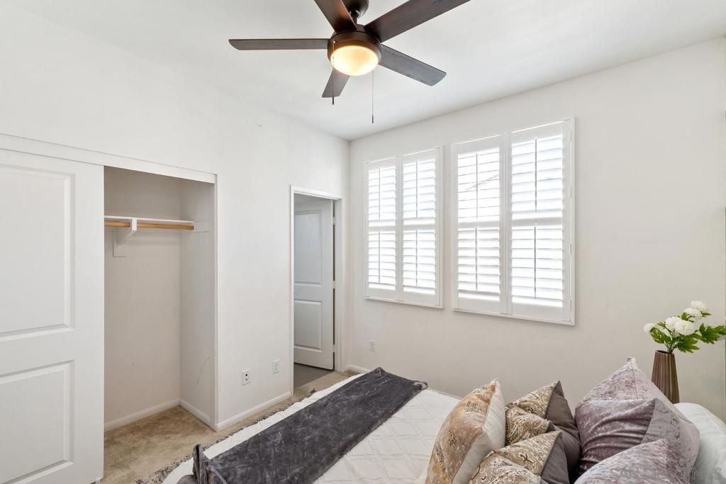 Image 31 of property listing at 2328 Columba Gln, Escondido, CA 92025