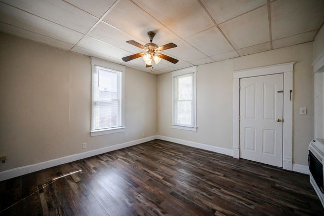 917 7th Street, Monett, MO 65708