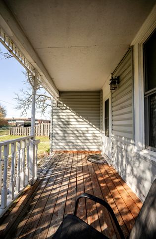 917 7th Street, Monett, MO 65708