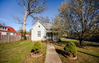 917 7th Street, Monett, MO 65708