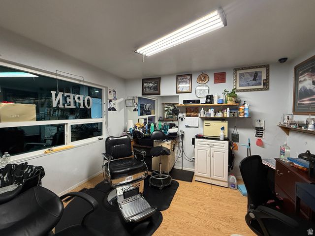 1975 W 5300 S, Roy, UT 84067