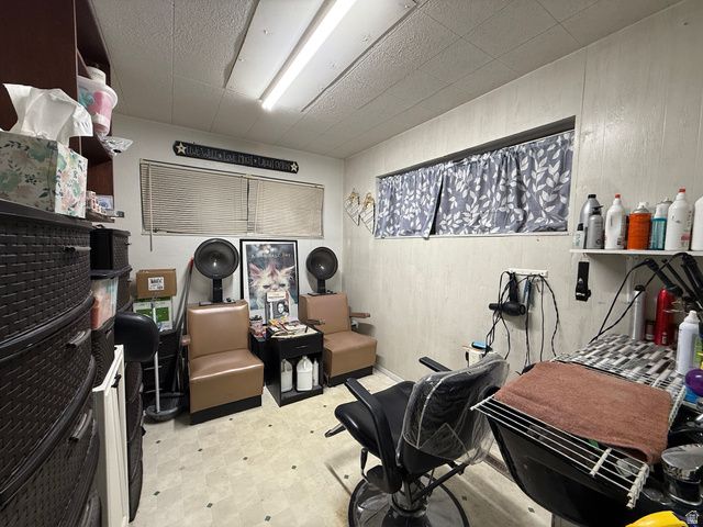 1975 W 5300 S, Roy, UT 84067