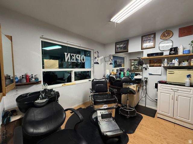 1975 W 5300 S, Roy, UT 84067