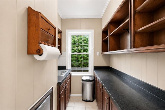 215 Simmonsville Avenue, Johnston, RI 02919