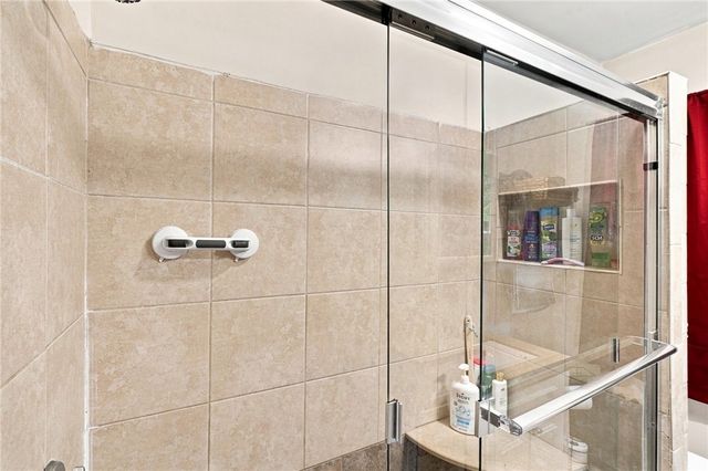 215 Simmonsville Avenue, Johnston, RI 02919