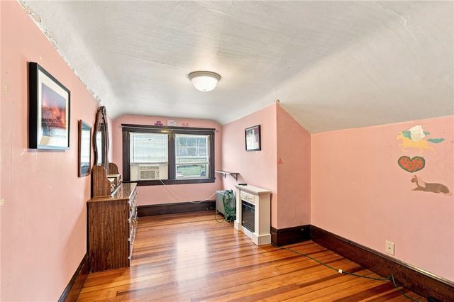 215 Simmonsville Avenue, Johnston, RI 02919