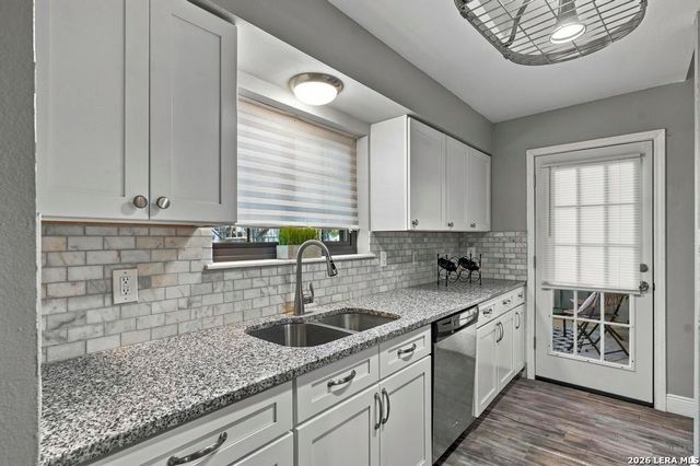 11839 Parliament St Apt 2111, San Antonio, TX 78216