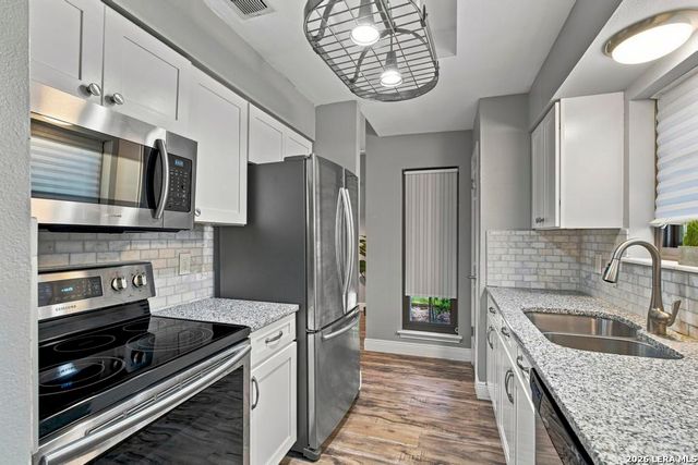 11839 Parliament St Apt 2111, San Antonio, TX 78216