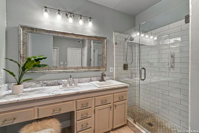 11839 Parliament St Apt 2111, San Antonio, TX 78216