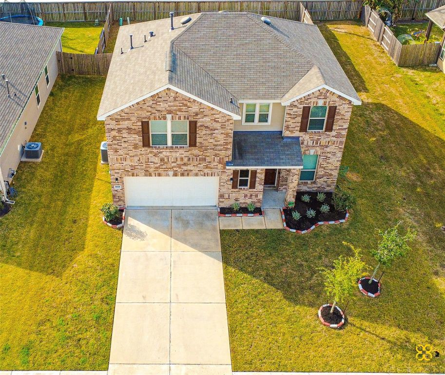 5820 Bluebonnet Lane, Rosenberg, TX 77469