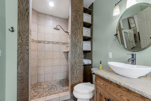 3456 Scenic Drive, Grove, OK 74344