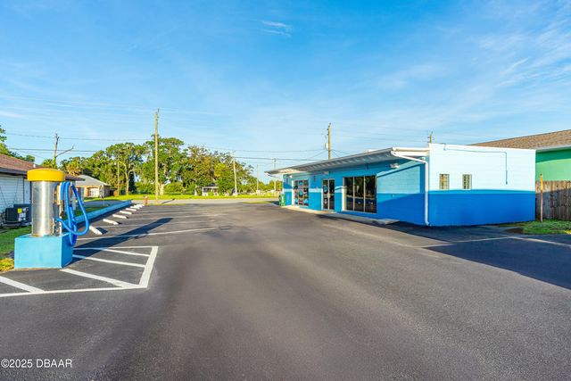921 S Ridgewood Avenue, Edgewater, FL 32132