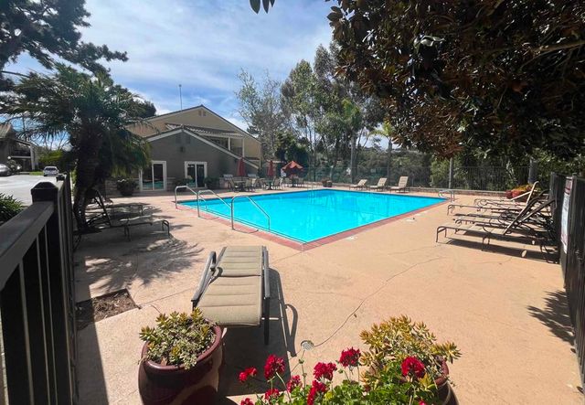 3161 Via Alicante 135, La Jolla, CA 92037