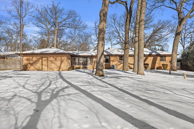 3925 83rd PLACE, Kenosha, WI 53142