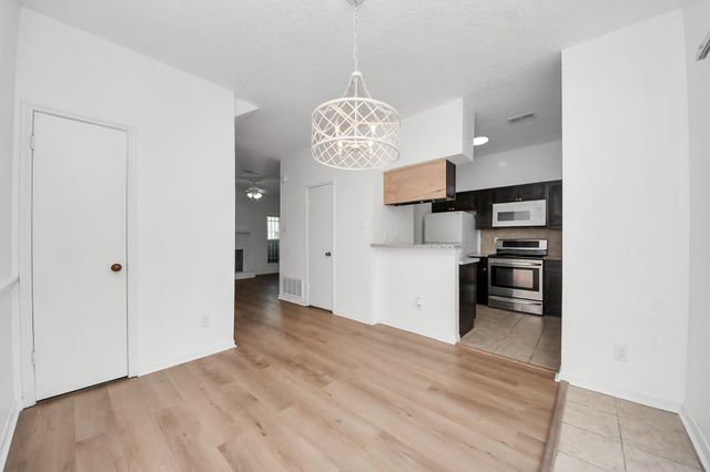 12500 Brookglade Circle 158, Houston, TX 77099